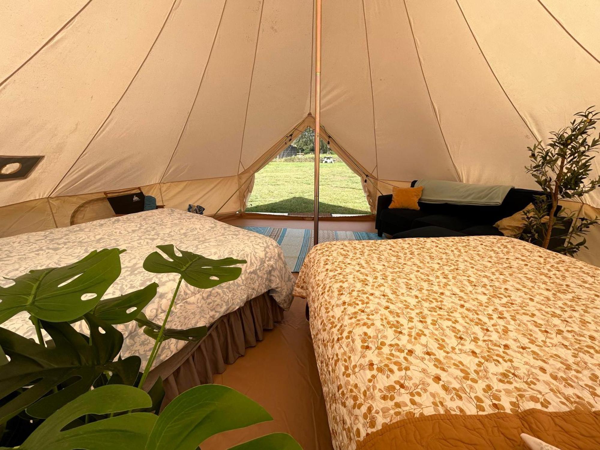 Maleka Farm: Tent Glamping North Shore Oahu Laie Exteriör bild